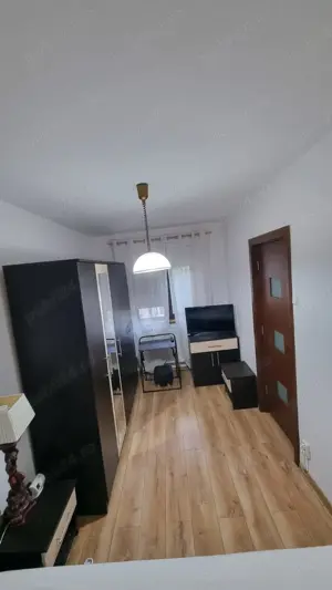 Apartament 3 camere et 1, zona Diana, langa Spiru Haret. - imagine 4 Apartament 3 camere et 1, zona Diana, langa Spiru Haret. - imagine 4