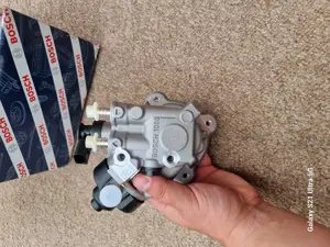 BOSCH high pressure fuel pump 0445010568 - imagine 4