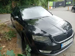 Vand autoturism Skoda Octavia 1.6D an 2016 - imagine 2