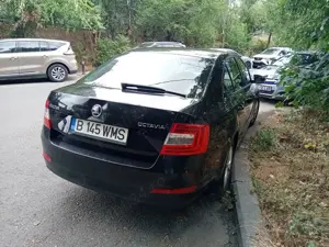 Vand autoturism Skoda Octavia 1.6D an 2016 - imagine 4