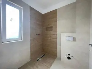 Duplex 4 camere - Urseni - 5 minute de Timisoara - imagine 5