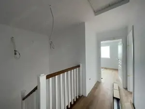 Duplex 4 camere - Urseni - 5 minute de Timisoara - imagine 11