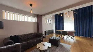 Apartament spațios cu 5 camere, vila 2010!