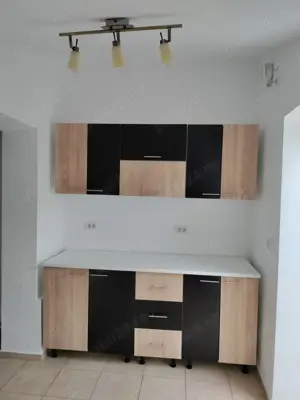 Casa 4camere, 2bai, 2bucatarii si curte proprie in zona Lipovei Aradului - imagine 9