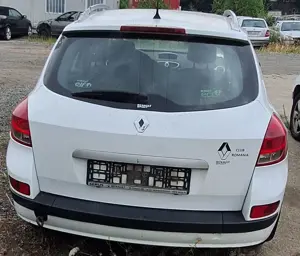 Dezmembram RenaultClio 3 combi - imagine 2
