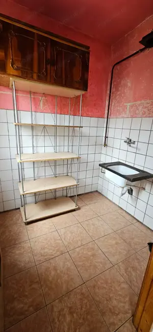 Ideal investitie!!! Garsoniera Badea Cartan ... etajul 3 - imagine 2 Ideal investitie!!! Garsoniera Badea Cartan ... etajul 3 - imagine 2