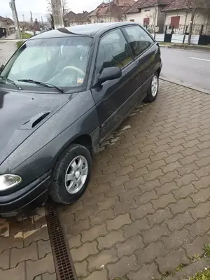Vând opel astra f - imagine 2 Vând opel astra f - imagine 2