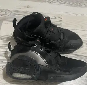 Adidas fata nr 36 Nike - imagine 3