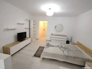 Garsoniera spațioasă,34 mp moderna, et.1,zona stația Flora, Tatarasi  - imagine 3