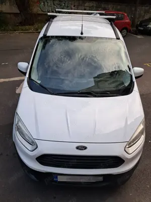 Autoutilitară Ford Transit Courier - imagine 3