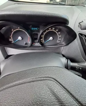 Autoutilitară Ford Transit Courier - imagine 5