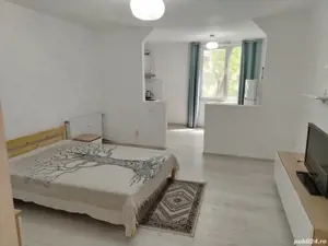 Garsoniera spațioasă,34 mp moderna, et.1,zona stația Flora, Tatarasi  - imagine 9