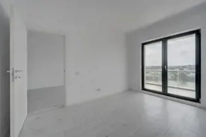 APARTAMENT CU TERASA GENEROASA SI VEDERE UNICA CATRE LAC - imagine 11