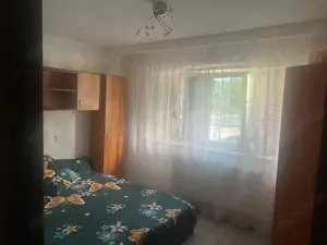 Apartament semidecomandat 55 mp, cv9