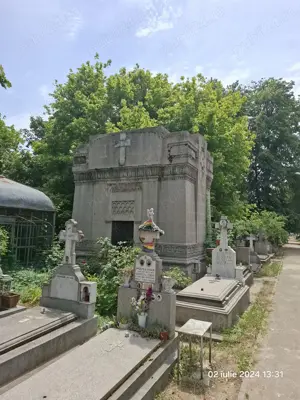 Vind loc de veci Bucuresti,Colentina Reinvierea Cavou 2 locuri,liber,acte gata