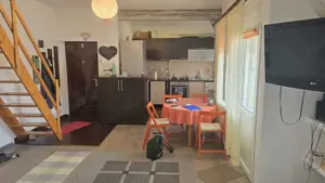 Vand apartament 3 camere cu scara interioara, pe 2 nivele in Deva, zona Minerului - imagine 3