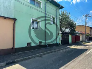 Casa de vanzare cu 4 camere | Zona Afi Palace, Ploiești | Comision 0% - imagine 2