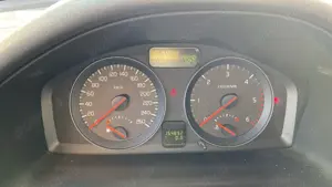 Dezmembrez / dezmembrari piese auto Volvo V50 motor 1.6 d cod D4162T an 2011 154.892km cutie 6+1 tre