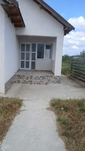 Casa in Năvodari cu teren, 380 mp - imagine 2