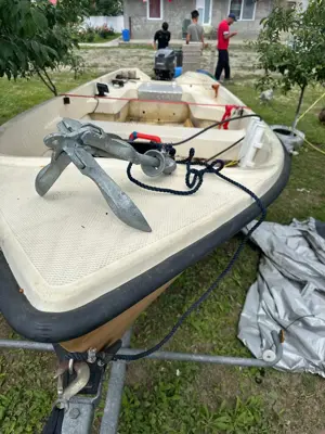 Barca 5 persoane 4,7 mt - imagine 2