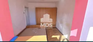 Apartament cu 4 camere cu centrala propie in piata Dacia