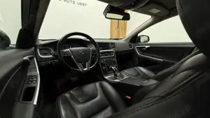 ** Volvo V60 Plug-In Hybrid ** - imagine 7