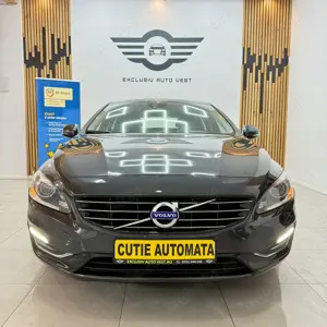 ** Volvo V60 Plug-In Hybrid ** - imagine 2