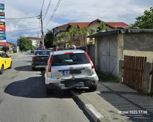 Ford Fiesta automat avariat - imagine 3 Ford Fiesta automat avariat - imagine 3