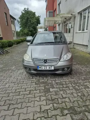 Mercedes A Class - imagine 8