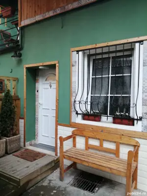 PF închiriez apartament cu 3 camere în zonă centrală