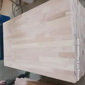 Angajam muncitori calificati in prelucrarea lemnului, montatori parchet - imagine 2