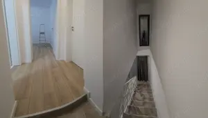 De închiriat casă în Giroc   2 camere, living, bucătărie, terasă, curte și parcare