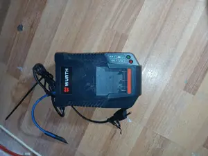 Incarcator WURTH LL 30-CV-LI de la 10,8V la 18V 