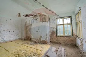 Fostă școală săsească semnată de Fritz Balthes – Bruiu, Sibiu - imagine 12