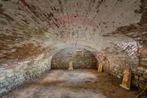 Fostă școală săsească semnată de Fritz Balthes – Bruiu, Sibiu - imagine 14