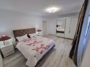 Apartament 2 camere, 68,6 mp   Bloc Nou, Cartier Primăverii, Târgu Jiu