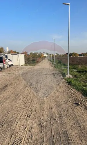 De vanzare teren  3,057mp, Otopeni IF