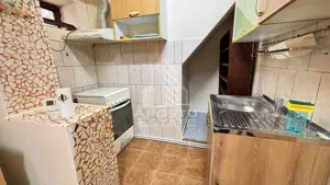 Apartament la curte comuna in zona Garii, renovat, centrala termica - imagine 4