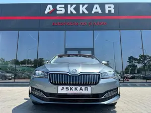 Skoda Superb - imagine 2