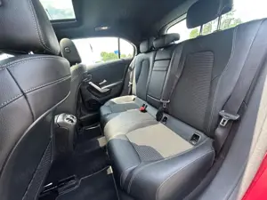 Mercedes-Benz A - imagine 16