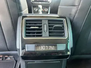 Skoda Superb - imagine 17