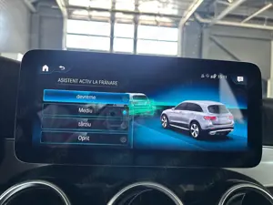 Mercedes-Benz GLC - imagine 20