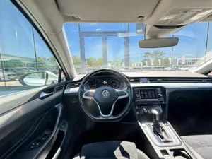 Volkswagen Passat - imagine 10