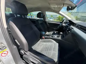 Volkswagen Passat - imagine 15