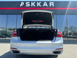 BMW Seria 7 - imagine 7