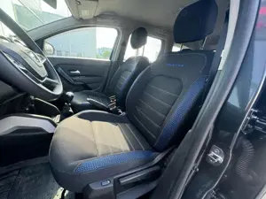 Dacia Duster - imagine 14