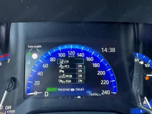 Toyota Corolla - imagine 13