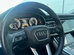 Audi Q7 - imagine 17