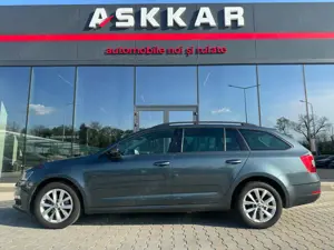 Skoda Octavia - imagine 9