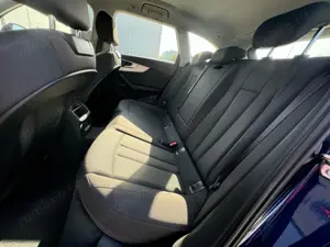 Audi A4 - imagine 15